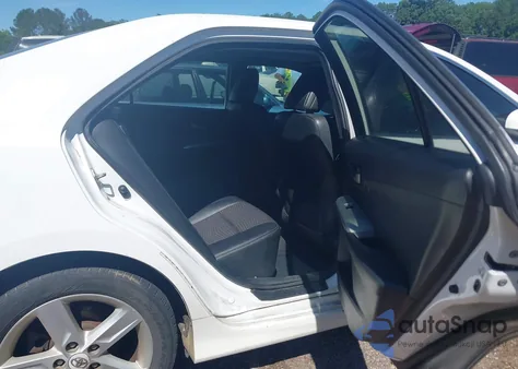 2013 Toyota Camry Se из США, поврежденный, VIN 4T1BF1FK4DU210665